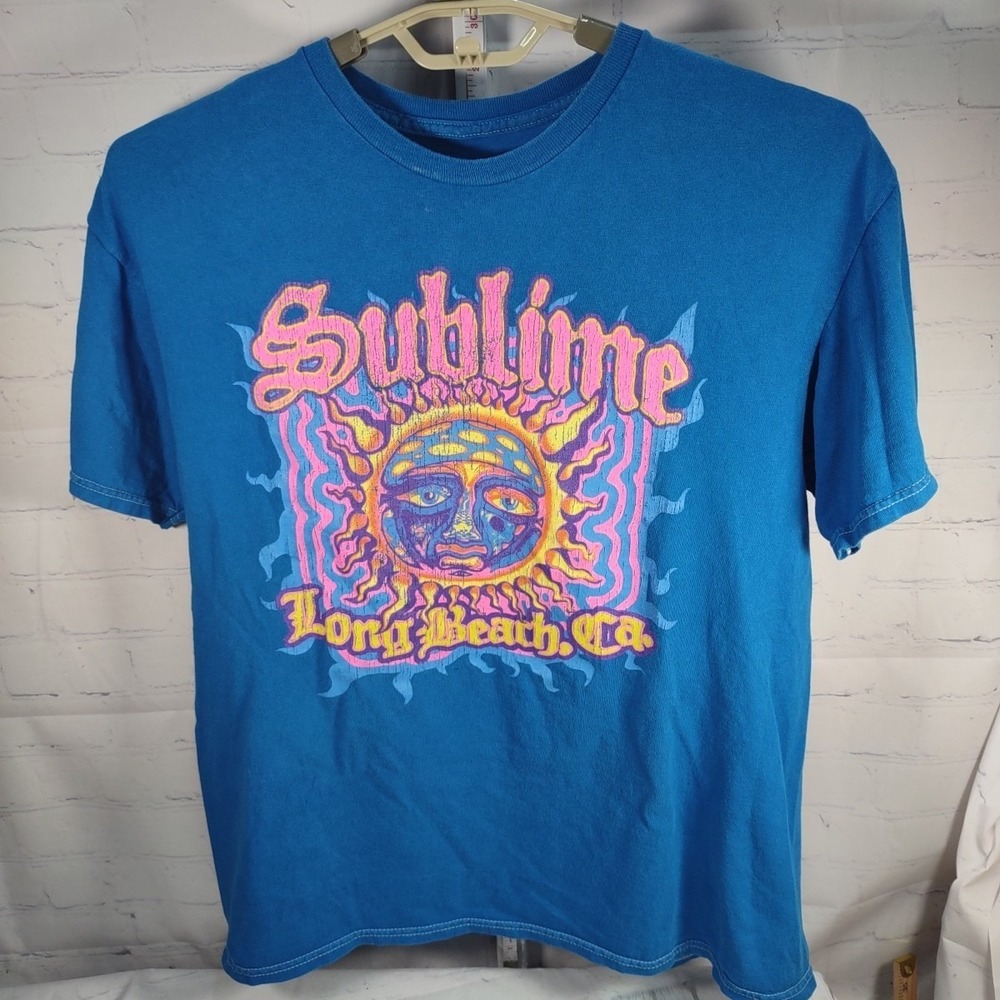 Sublime Graphic Long Beach CA T-Shirt Blue Pink Vintage Look - Size L